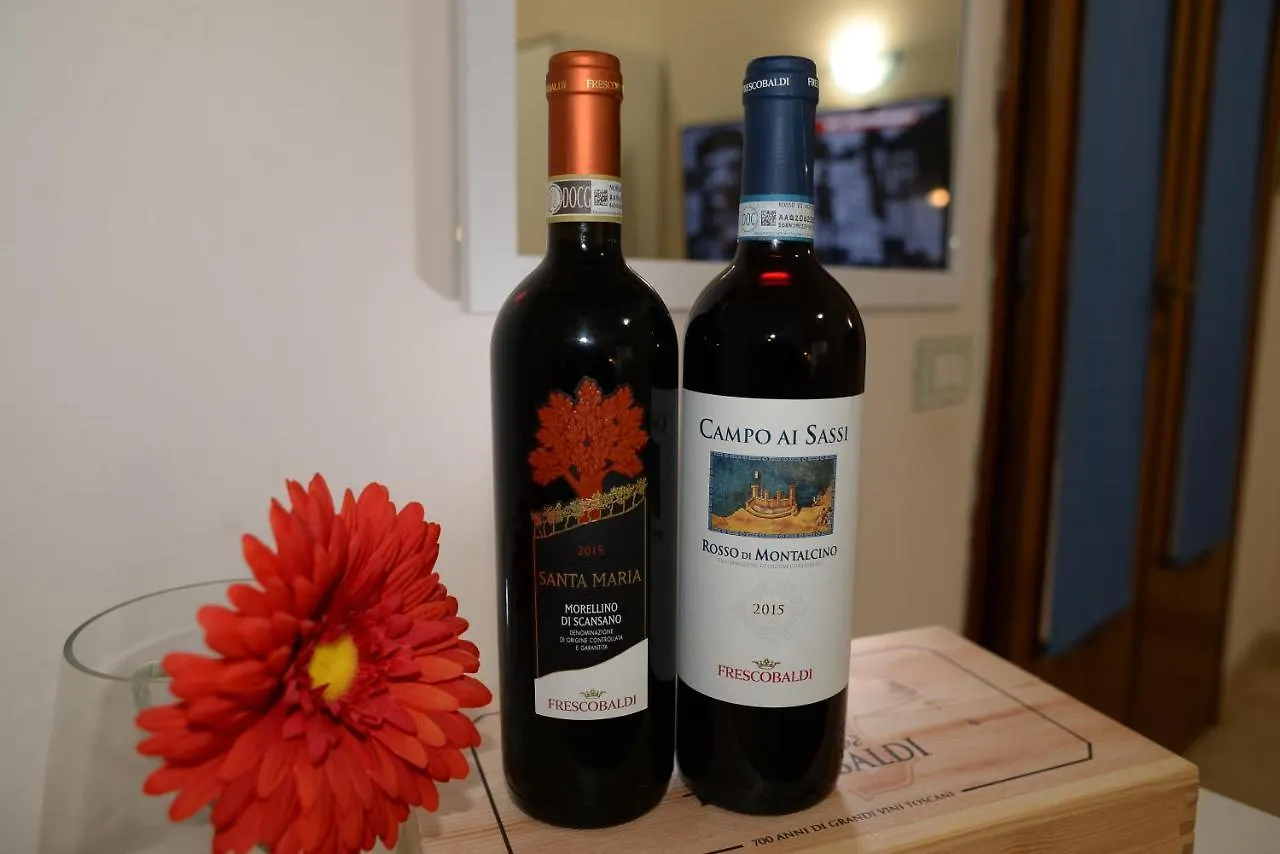 Room In Guest Room - Emilios Home Triple Room In Our Cozy And Comfortable Establishment Roma