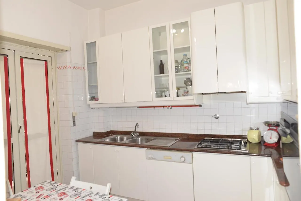 بيت ضيافة Emilios Home Triple Room In Our Cozy And Comfortable Establishment روما